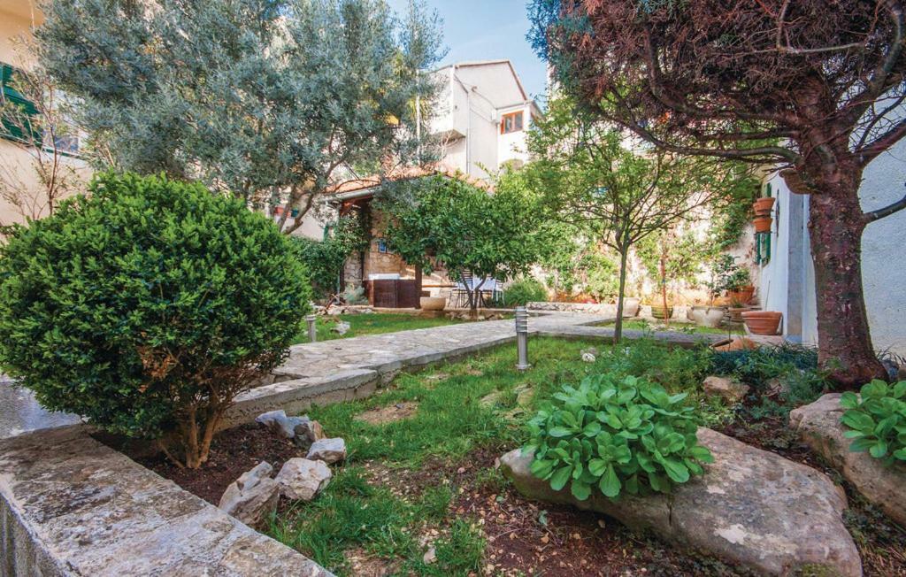 Apartman Zita Sibenik Bagian luar foto